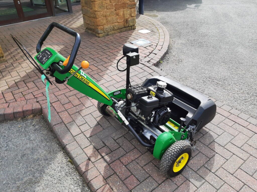 John Deere 260SL walk behind Tees mower