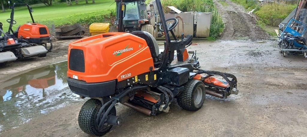 Jacobsen TR 330