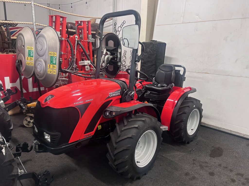 Antonio Carraro Tigre 3800 Compact Tractor