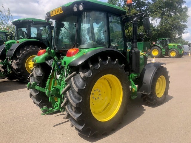 John Deere 5100M