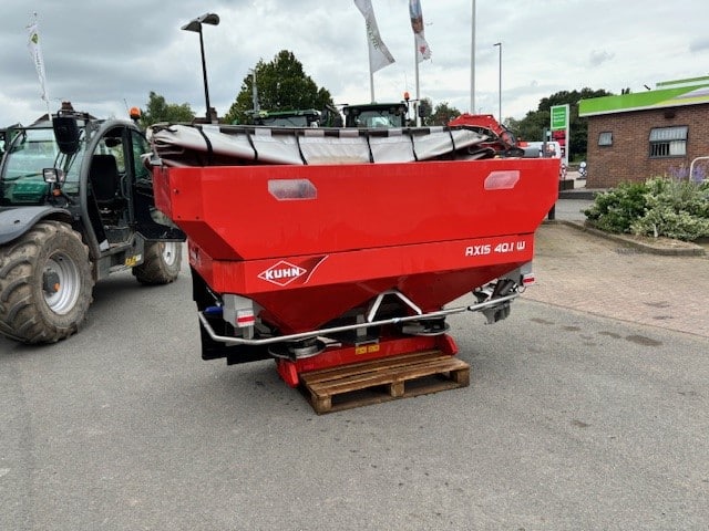 Kuhn Axis 40.1W