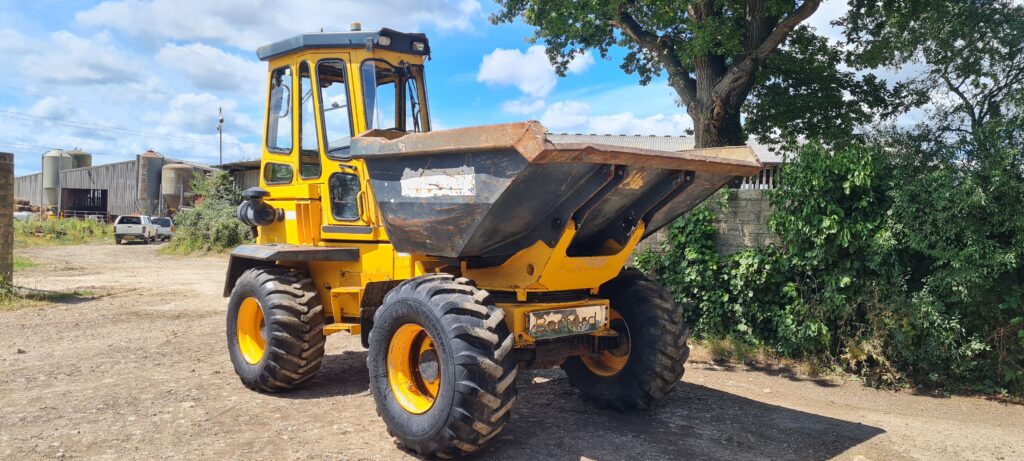 Barford 9 Ton Swivel Skip Cabbed Dumper