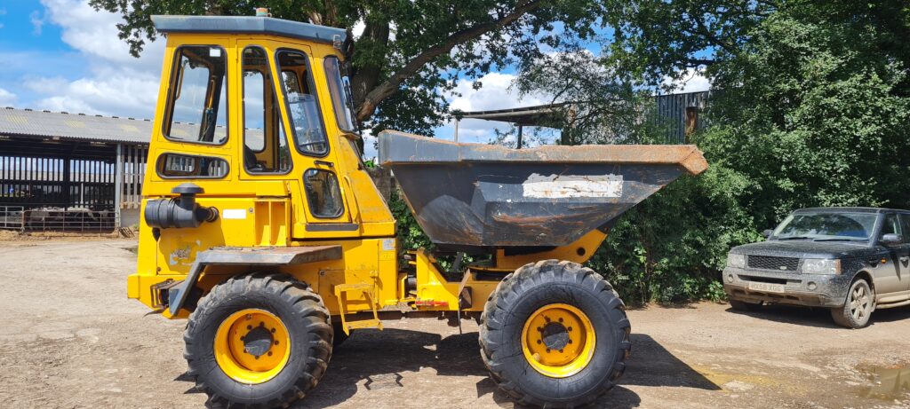 Barford 9 Ton Swivel Skip Cabbed Dumper