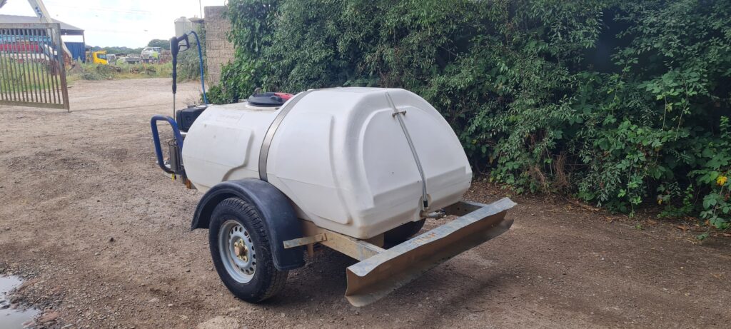 1000 Litre Pressure Washer Bowser