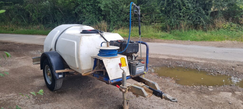 1000 Litre Pressure Washer Bowser