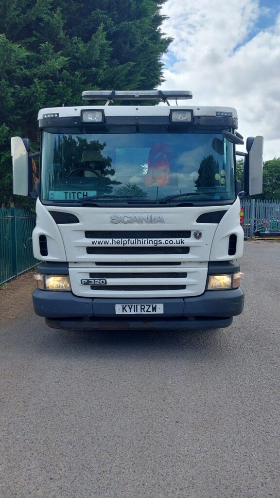 SCANIA P320 26T 6X2 BEAVER TAIL