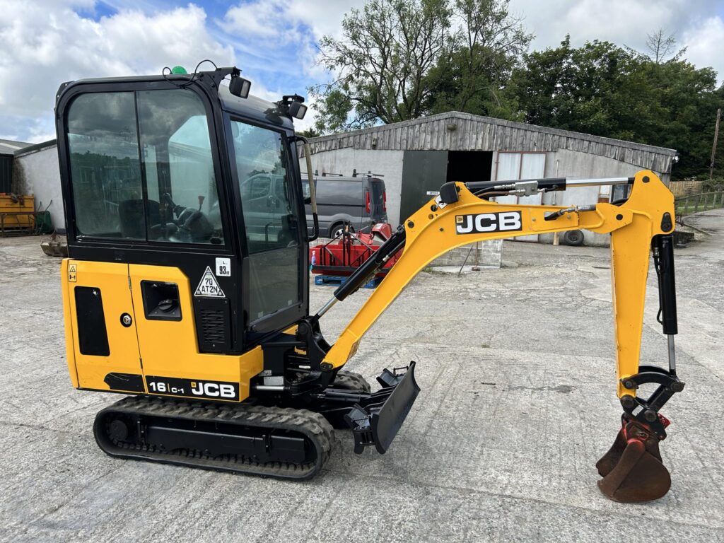 JCB 16C-1