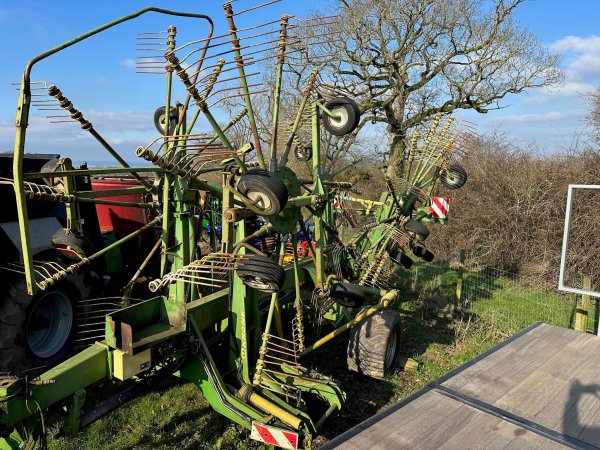 Krone Swadro 1400 Rake