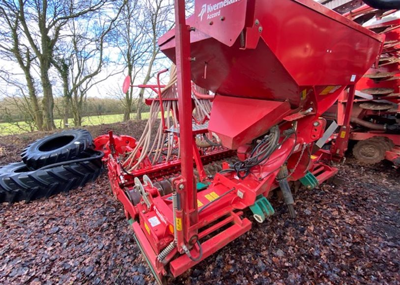 Kverneland COMBI Power Harrow