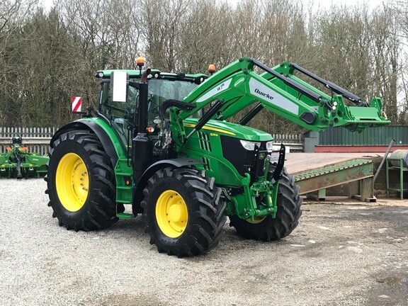 John Deere 6215R c/w Quicke Q7M Loader