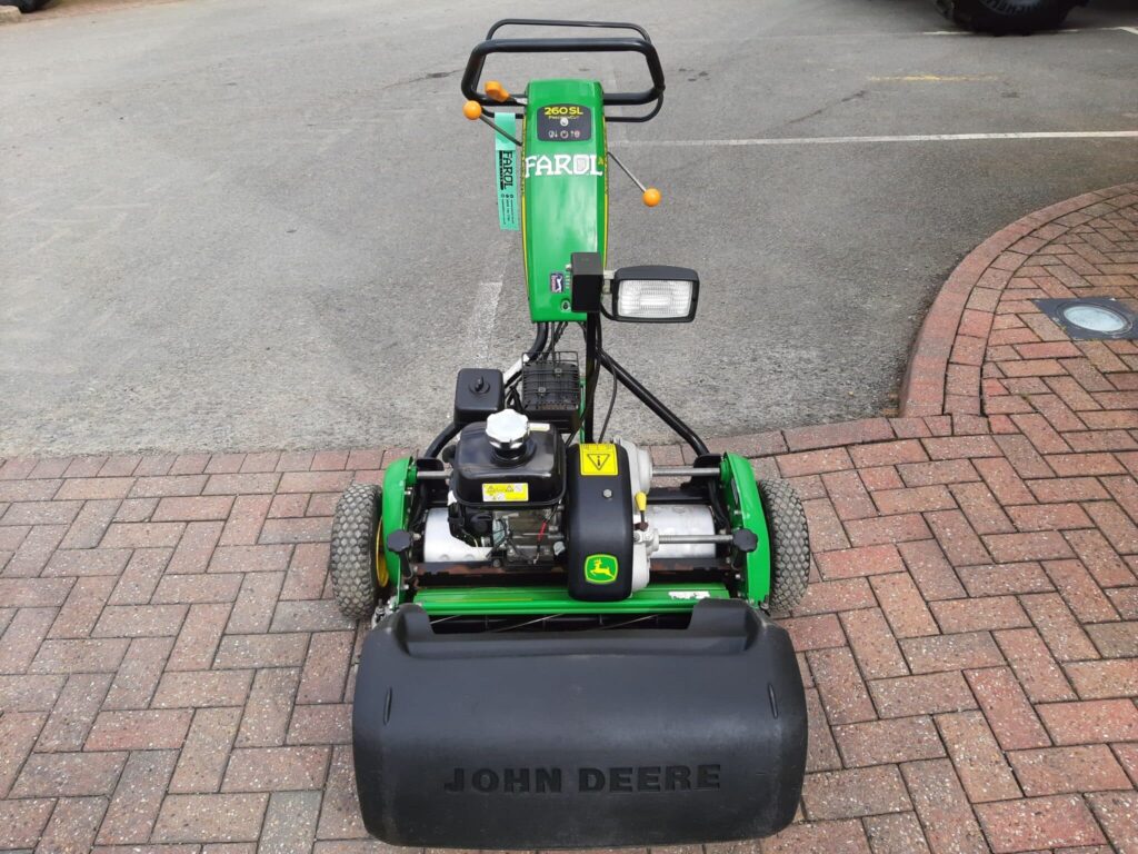 John Deere 260SL walk behind Tees mower