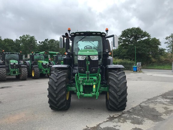 John Deere 6250R