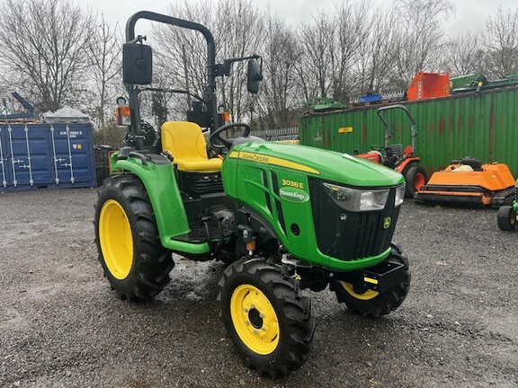 John Deere 3038E Compact Tractor