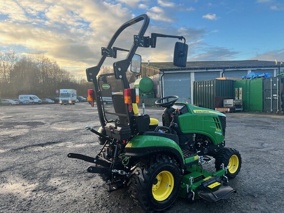 John Deere 1026R-54