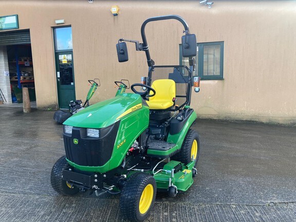 John Deere 1026R Compact Tractor