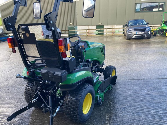 John Deere 1026R Compact Tractor