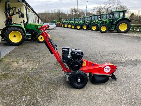 B21 FSI STUMP GRINDER