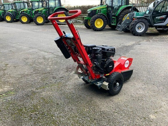 B21 FSI STUMP GRINDER