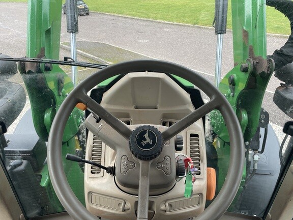 John Deere 6100M