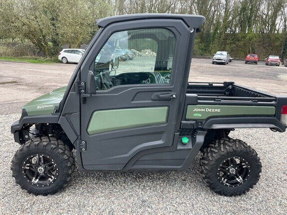 John Deere XUV 865M