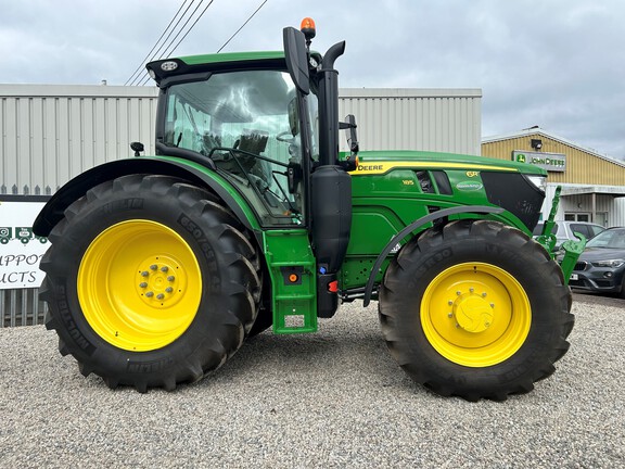 John Deere 6R 185