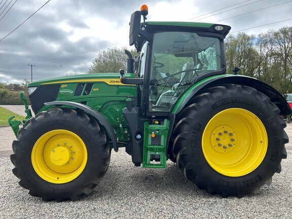 John Deere 6R 185