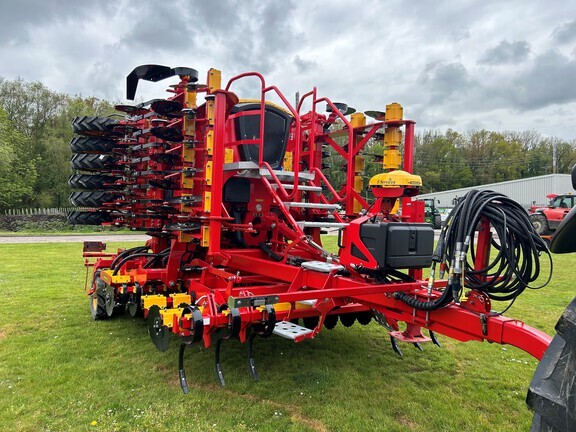 Vaderstad RDA600S DRILL