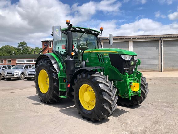 John Deere 6215R Command Pro