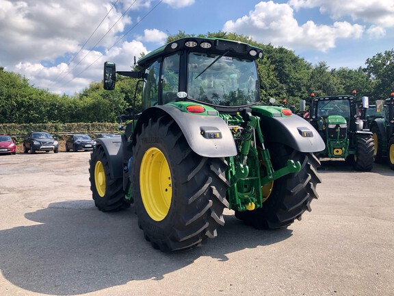 John Deere 6R 165