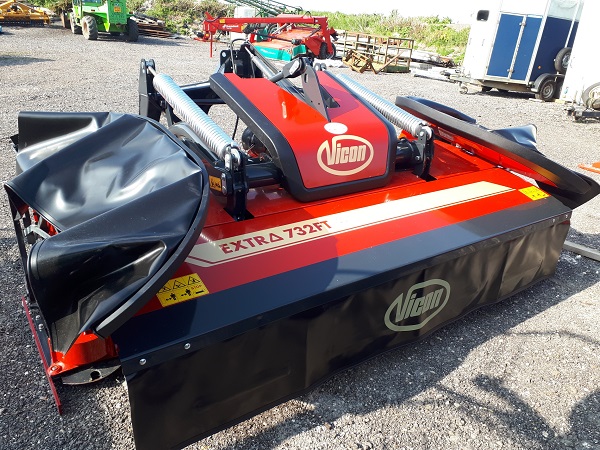 Vicon 732 FT Front Mower Condititioner