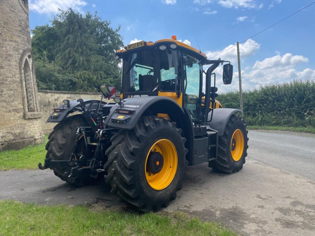 JCB Fastrac 4220