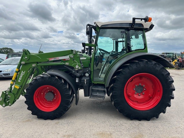 Fendt 211 Vario