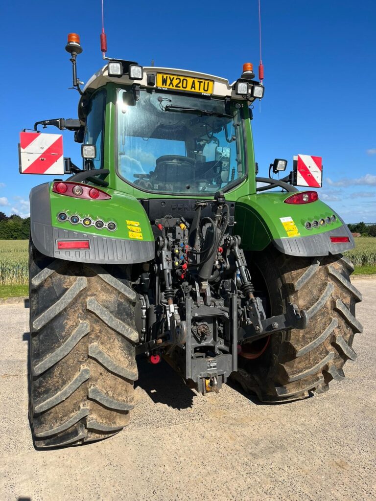 Fendt 724 S4 Profi Plus