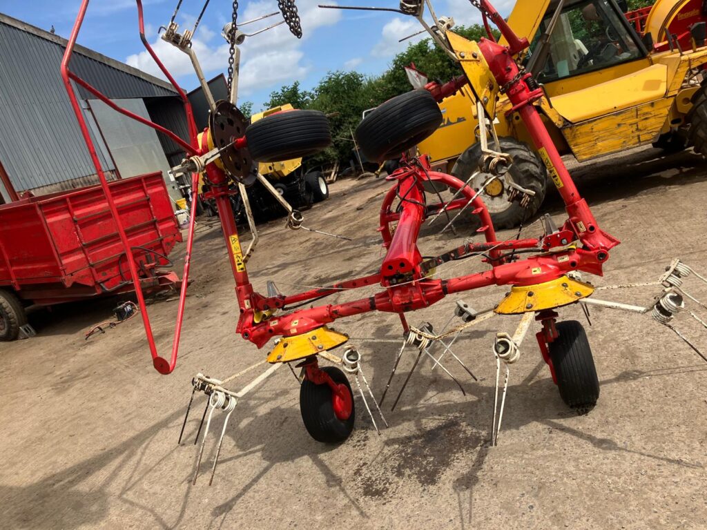 POTTINGER 4 ROTOR TEDDER