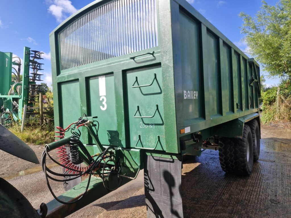 BAILEY 15 TON GRAIN TRAILER