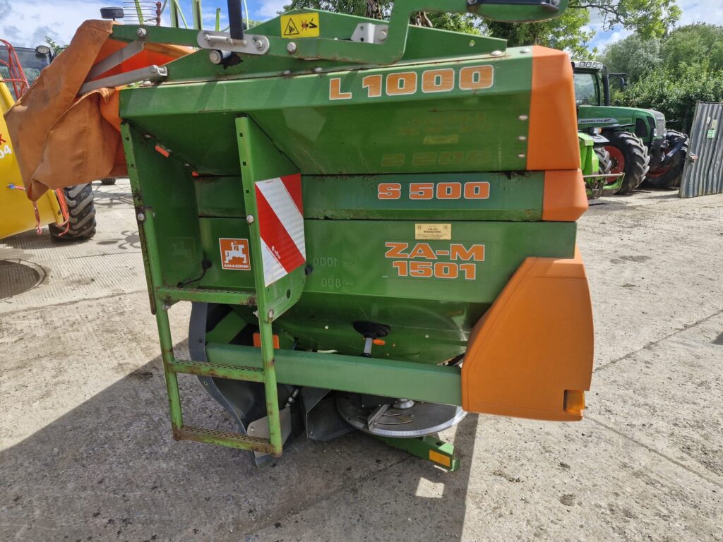 AMAZONE ZAM 1501 FERT SPREADER