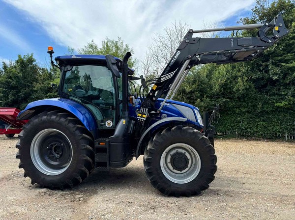 NEW HOLLAND T6.180