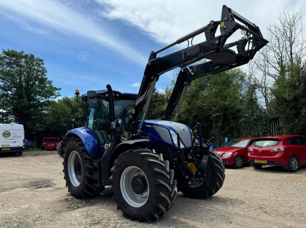 NEW HOLLAND T6.180