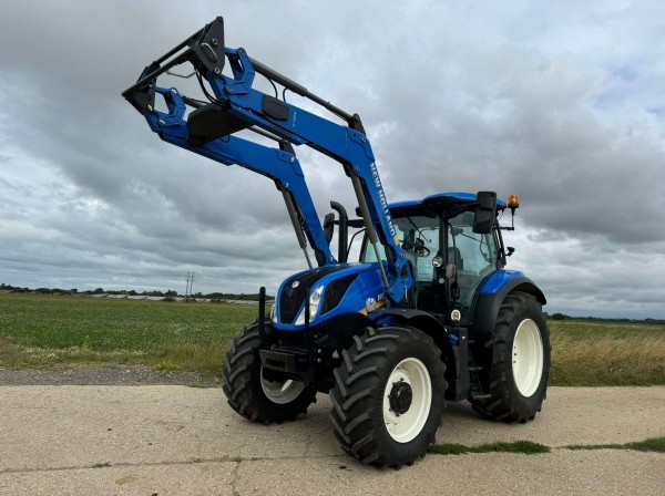 NEW HOLLAND T6.155