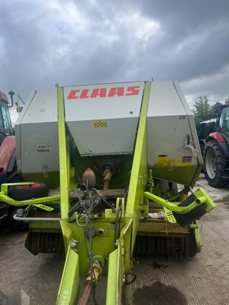 CLAAS QUADRANT 2200 TANDEM AXLE BALER