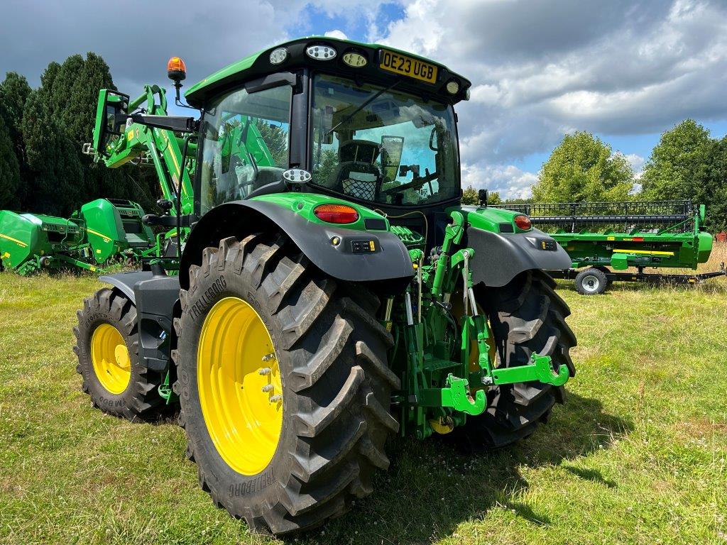 John Deere 6R 150