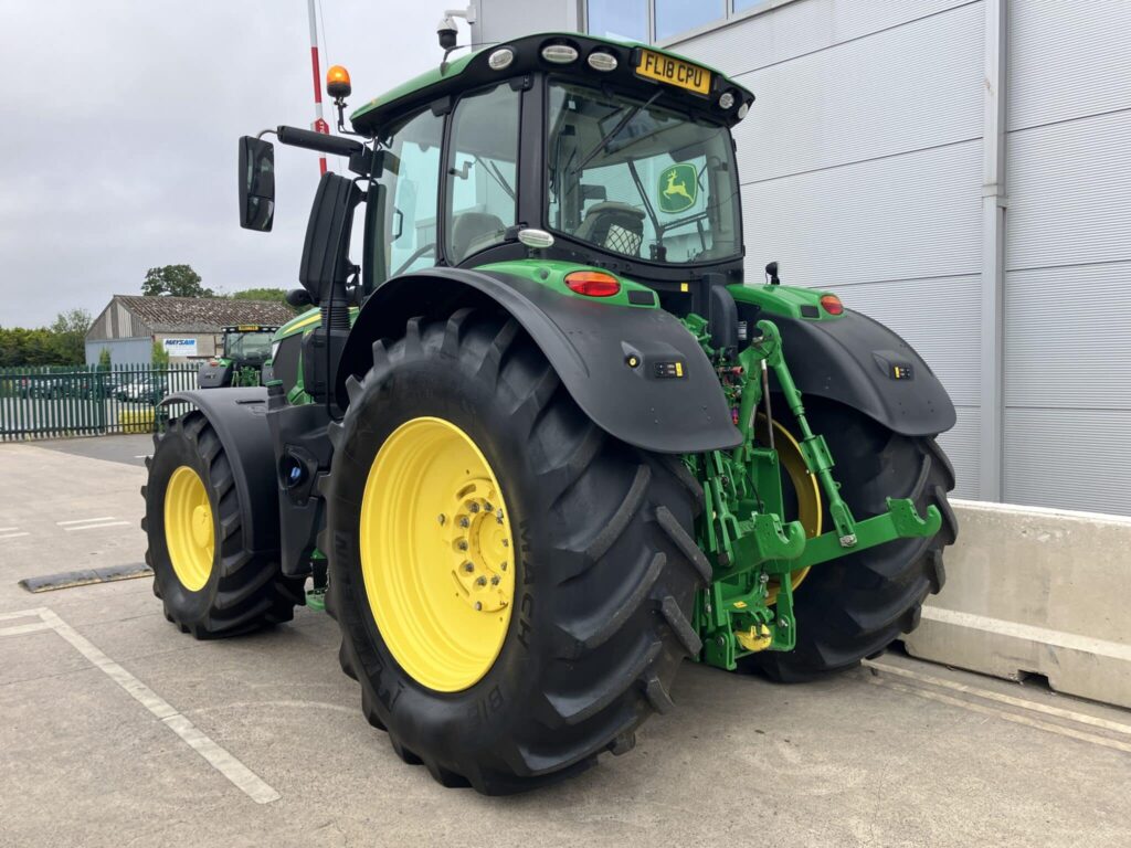 John Deere 6250R