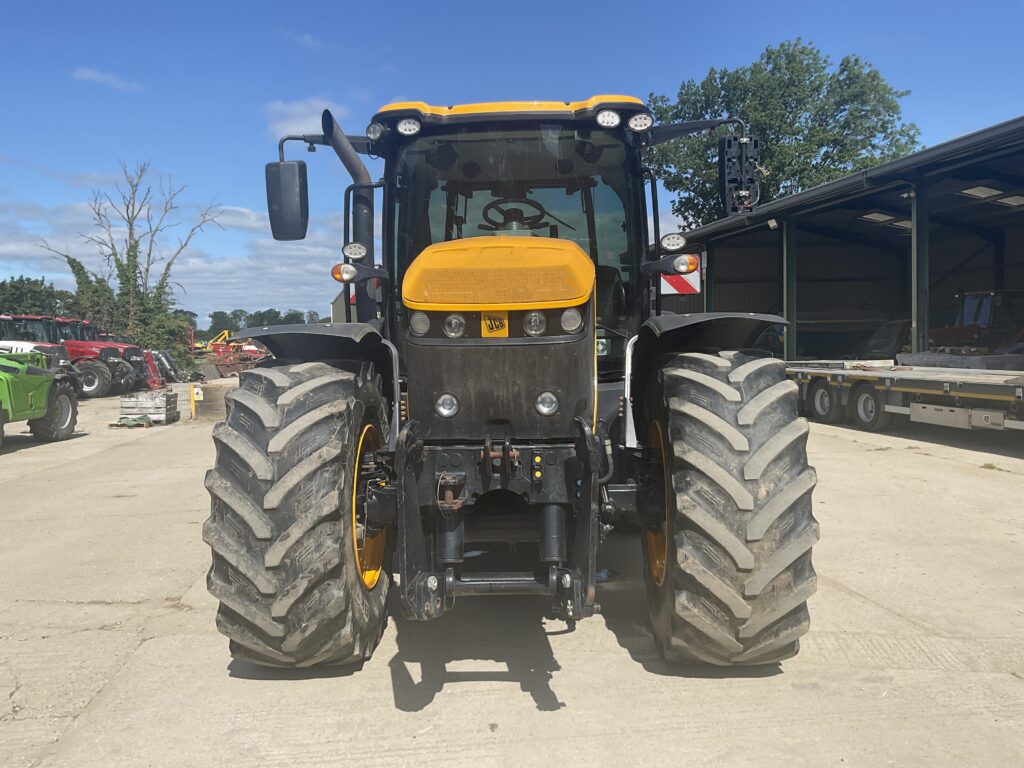 JCB FASTRAC 4220