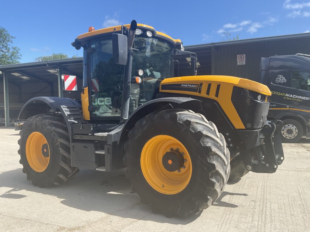 JCB FASTRAC 4220