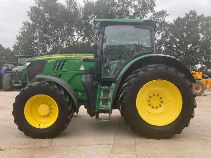 JOHN DEERE 6170 R