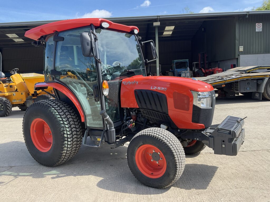 KUBOTA L2-522