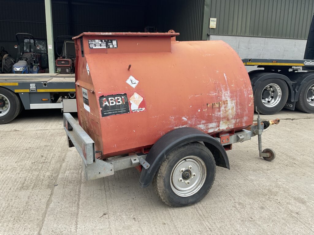 WESTREN 210A FUEL BOWSER