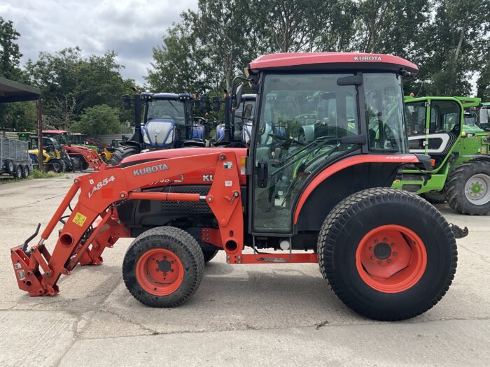 KUBOTA L5740