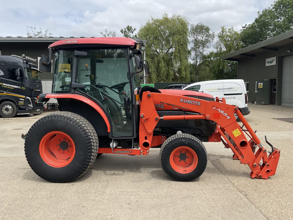 KUBOTA L5740