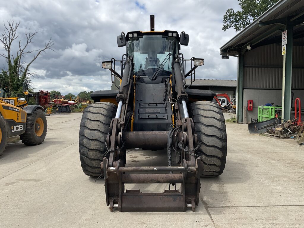 JCB 457 AGRI